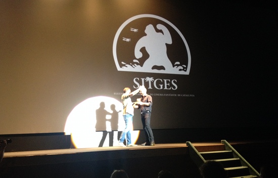 Fabrice du Welz recogiendo el Méliès de Oro