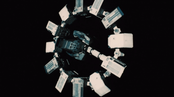 Una nave de la película Interstellar