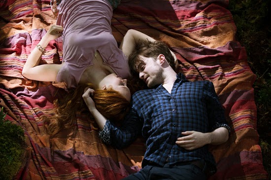 Una imagen de Daniel Radcliffe y Juno Temple en Horns