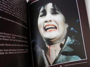 Deep Red Arrow Films Limited Edition libreto interior 4