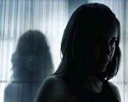 Imagen del póster de Inside, de Miguel Ángel Vivas