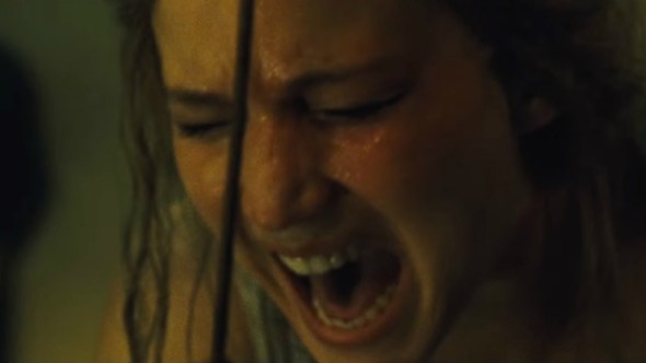 Una imagen de Jennifer Lawrence en madre!, dirigida por Darren Aronofsky