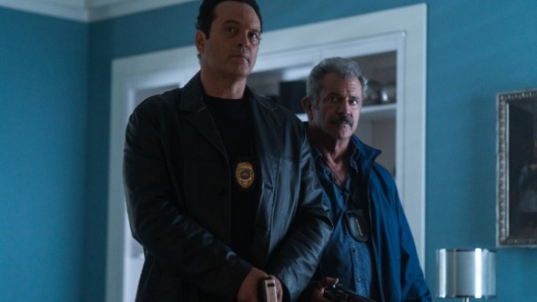 Una imagen de Dragged Across Concrete, dirigida por S. Craig Zahler