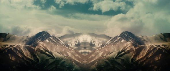 Una panorámica aterradora de Muere, monstruo, muere