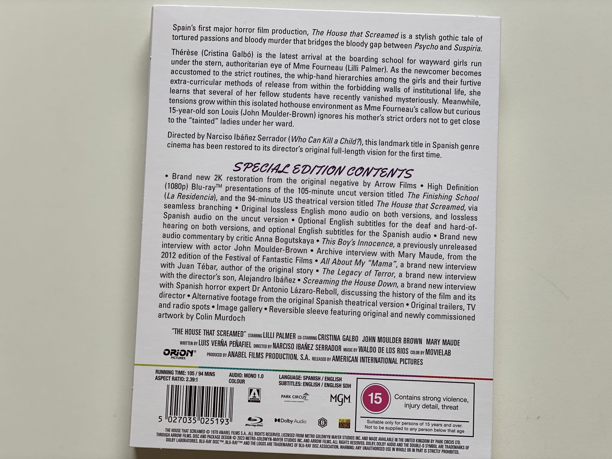 Contraportada slipcover limitada del Blu-ray de La residencia (The House that Screamed)