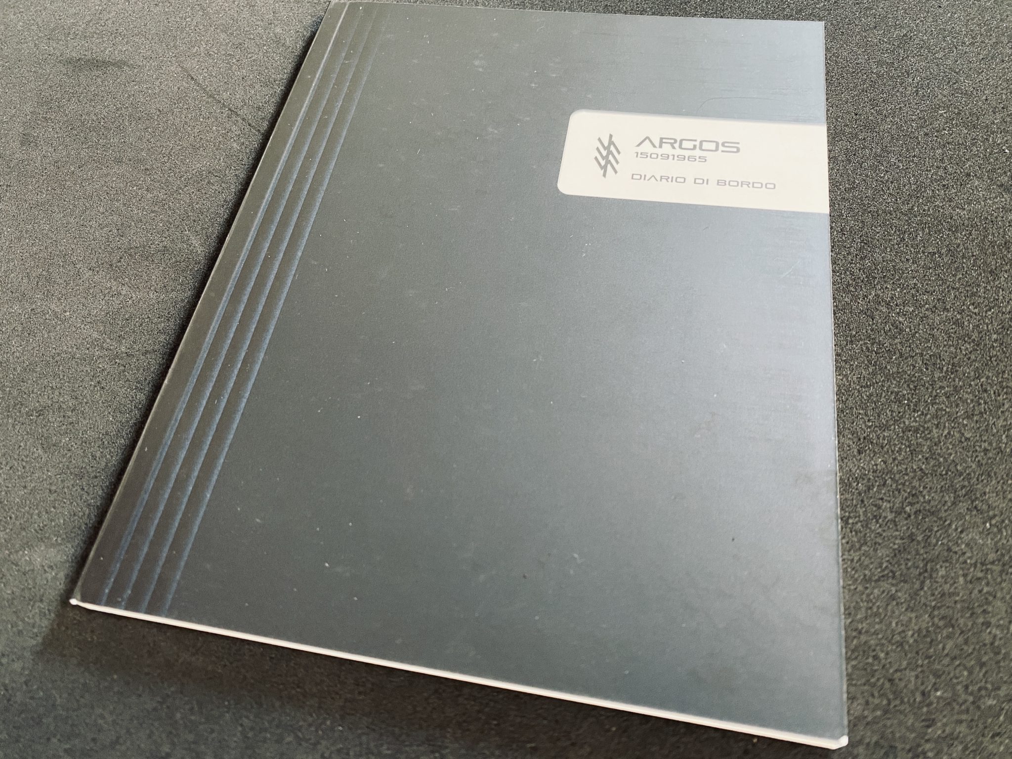 Planet of the Vampires Blu-ray portada libro