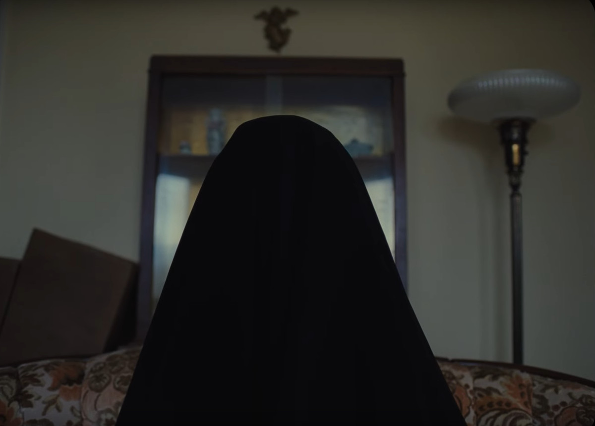 Una estremecedora imagen de Longlegs