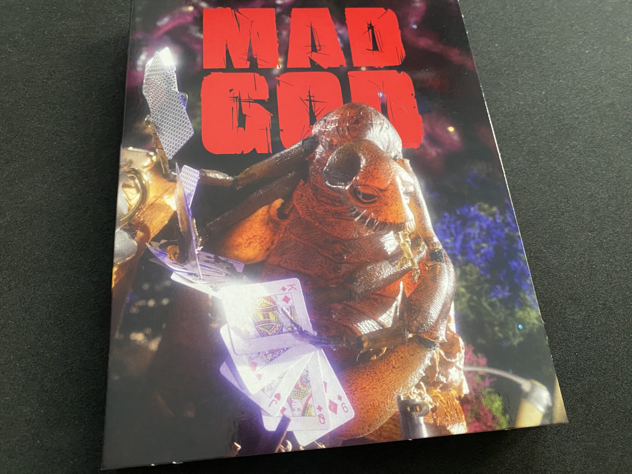 Mad God Blu-ray box set digipack anverso