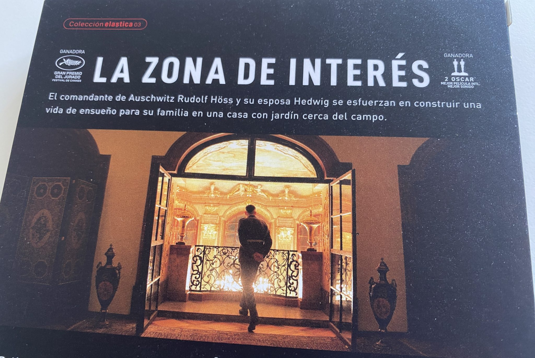La zona de interés Blu-ray detalle superior contraportada