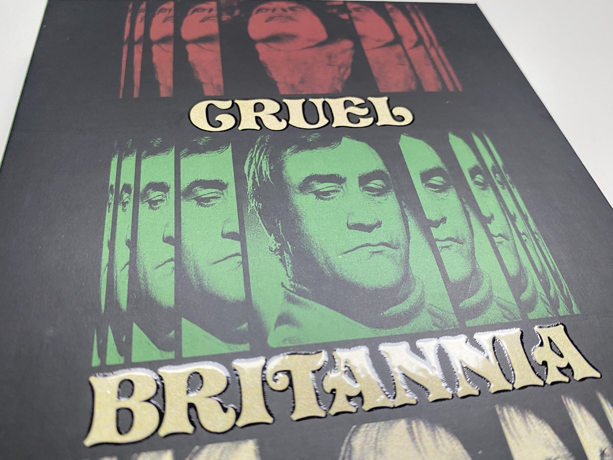 Cruel Britannia Blu-ray detalle portada funda
