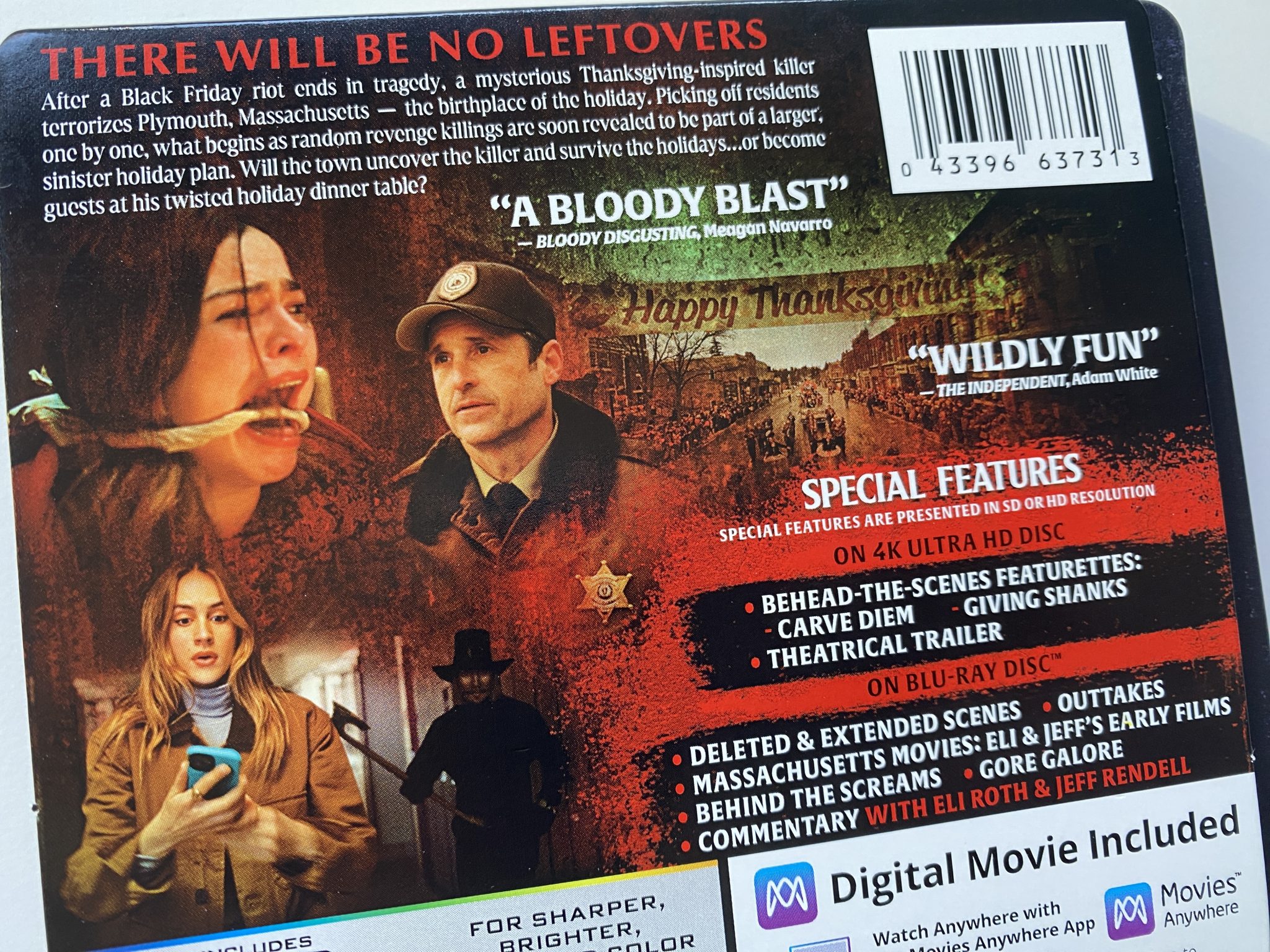 Black Friday Blu-ray steelbook detalle J-card