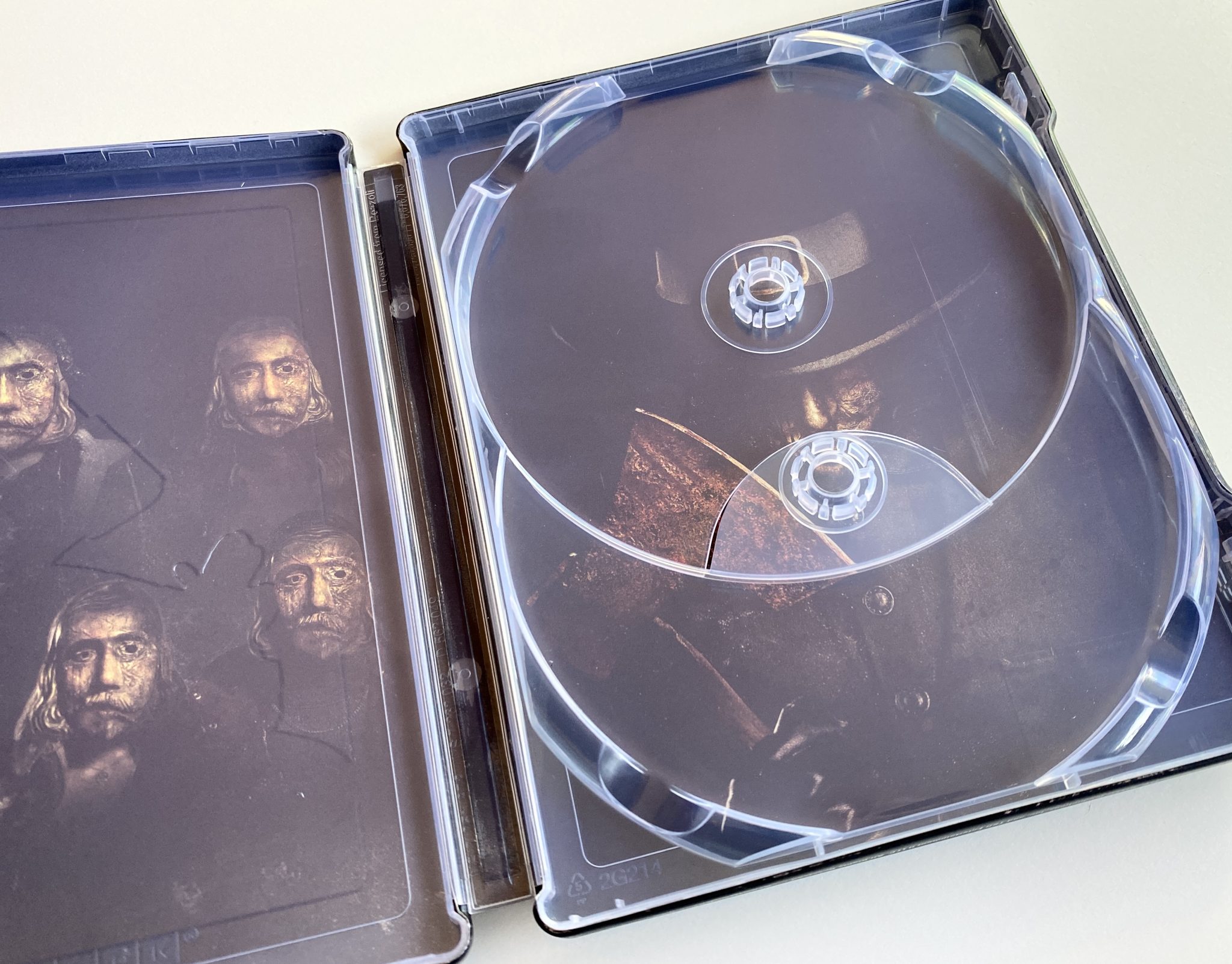 Black Friday Blu-ray steelbook detalle interior derecha