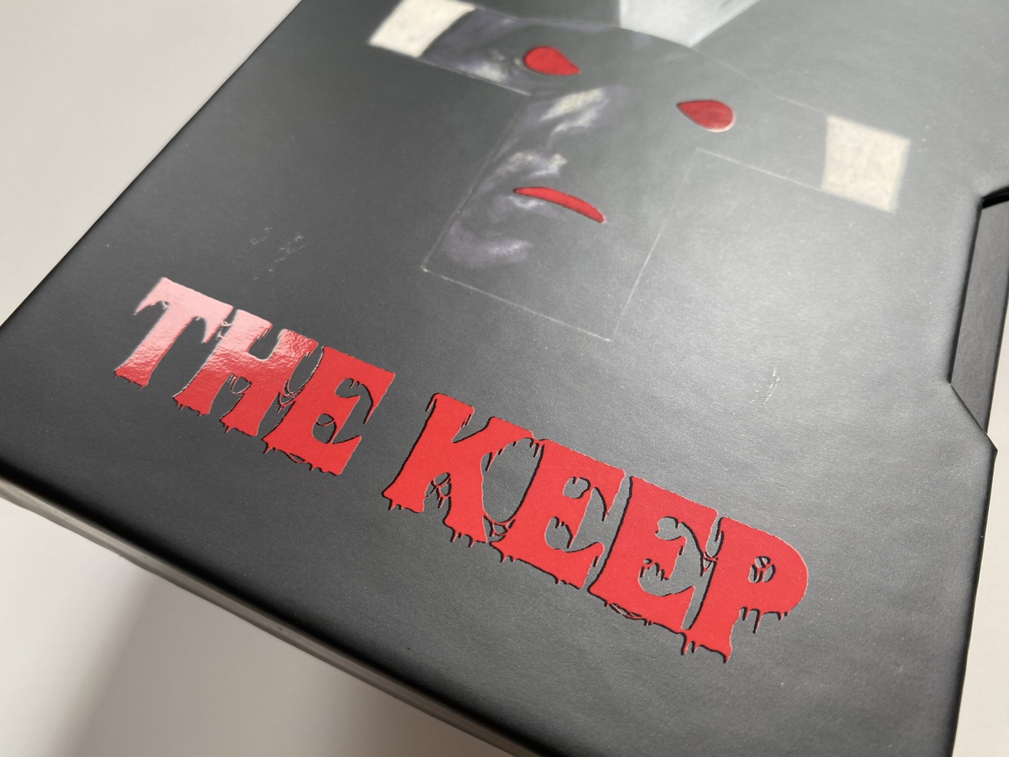The Keep 4k portada box set brillos