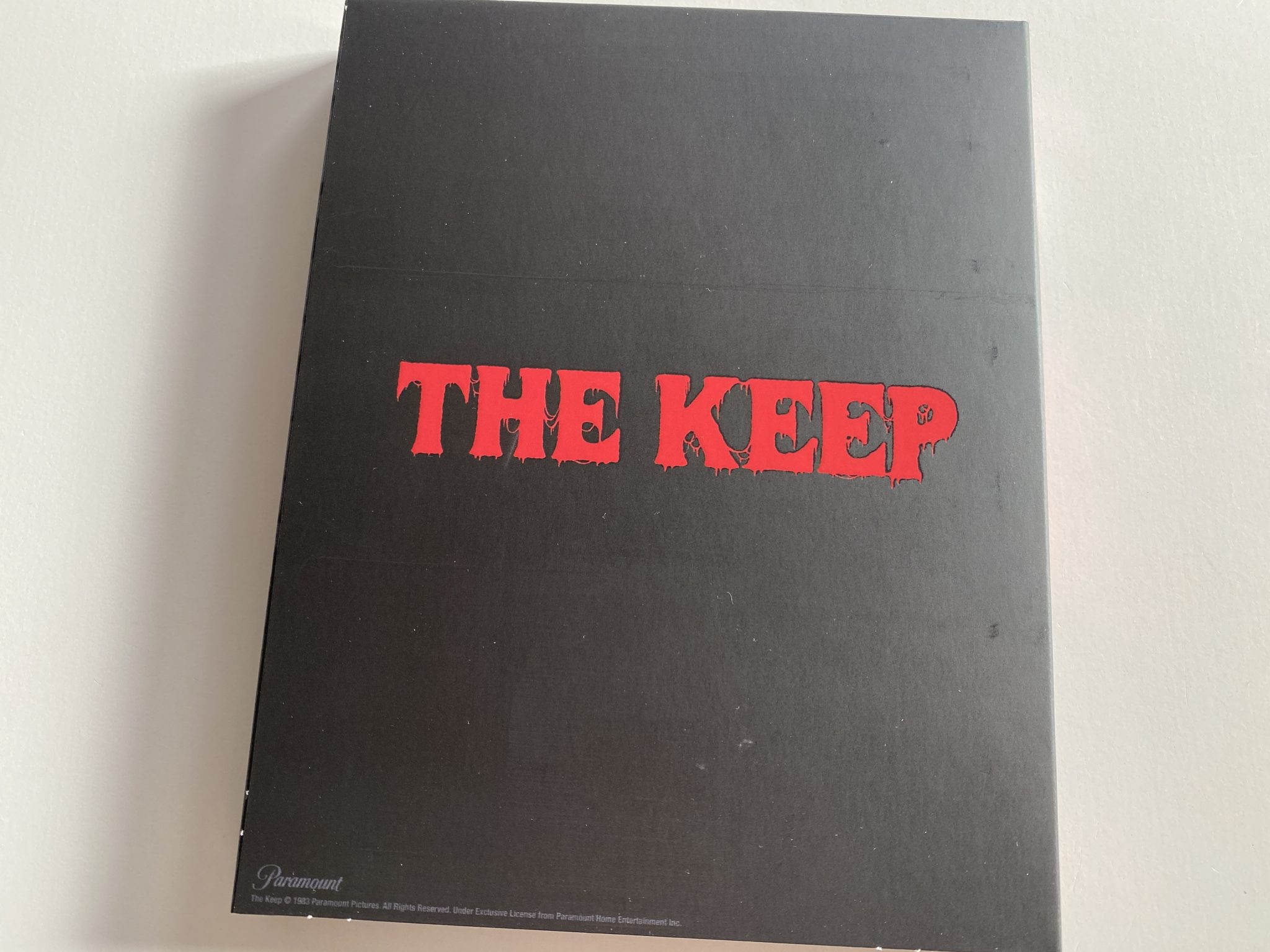 The Keep 4k contraportada slipcover interior
