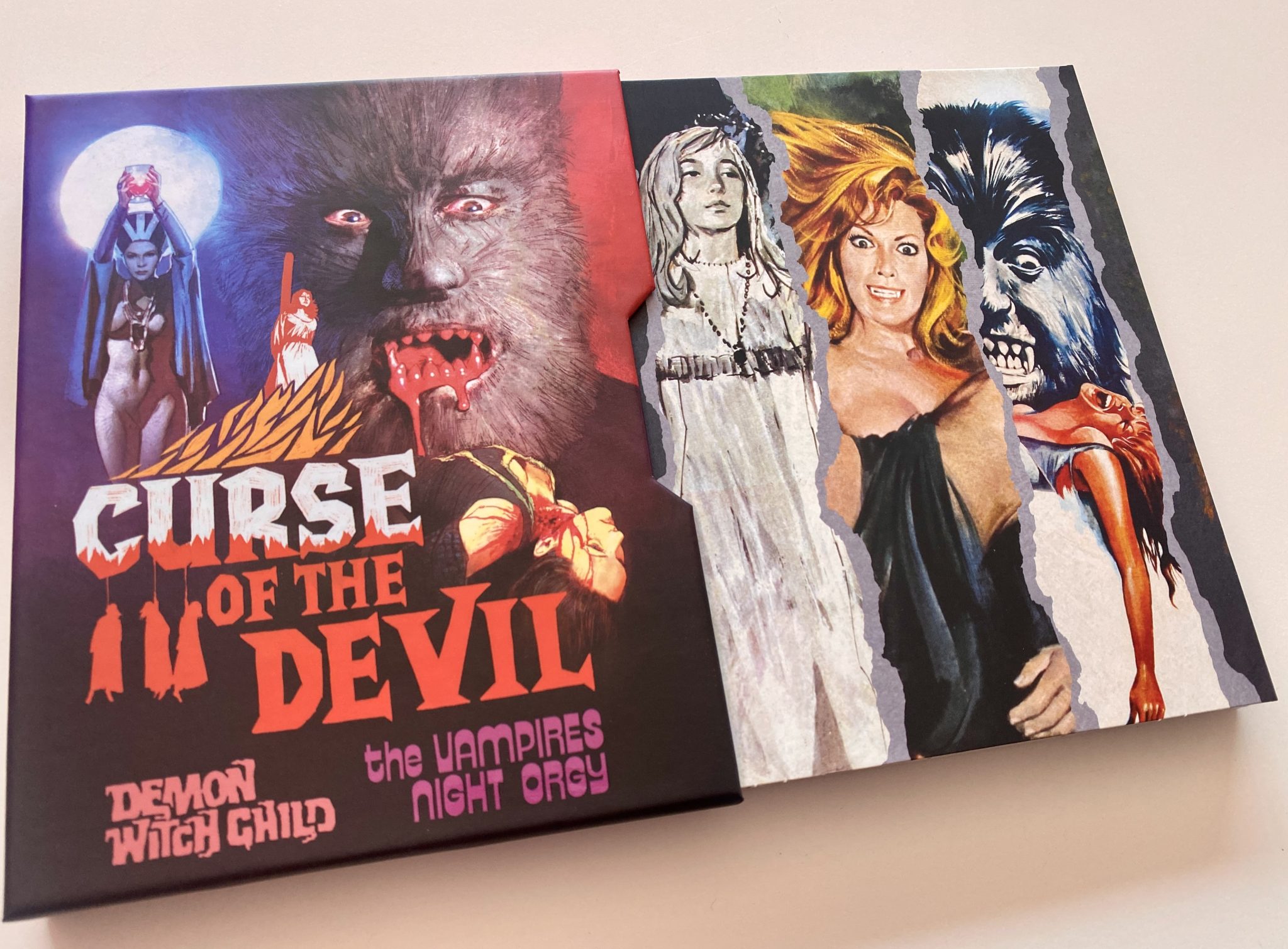 Pack Blu-ray Fantaterror Español por Vinegar Syndrome - apertura slipbox