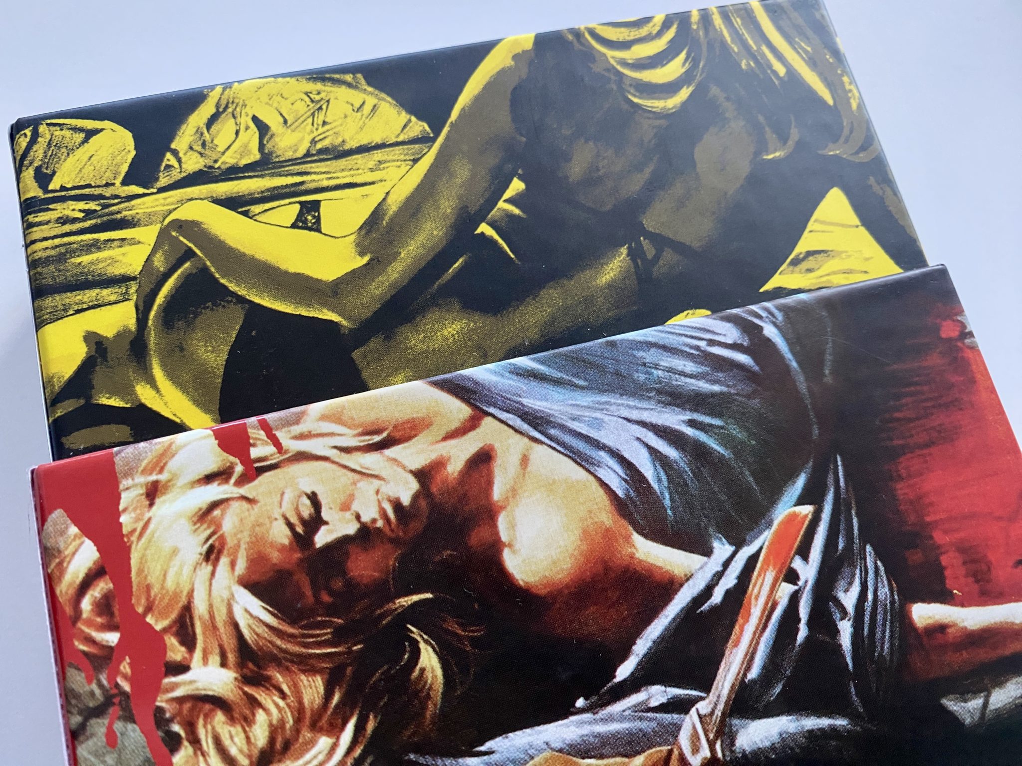 Forgotten Gialli Volume 8 box set - detalle apertura contra