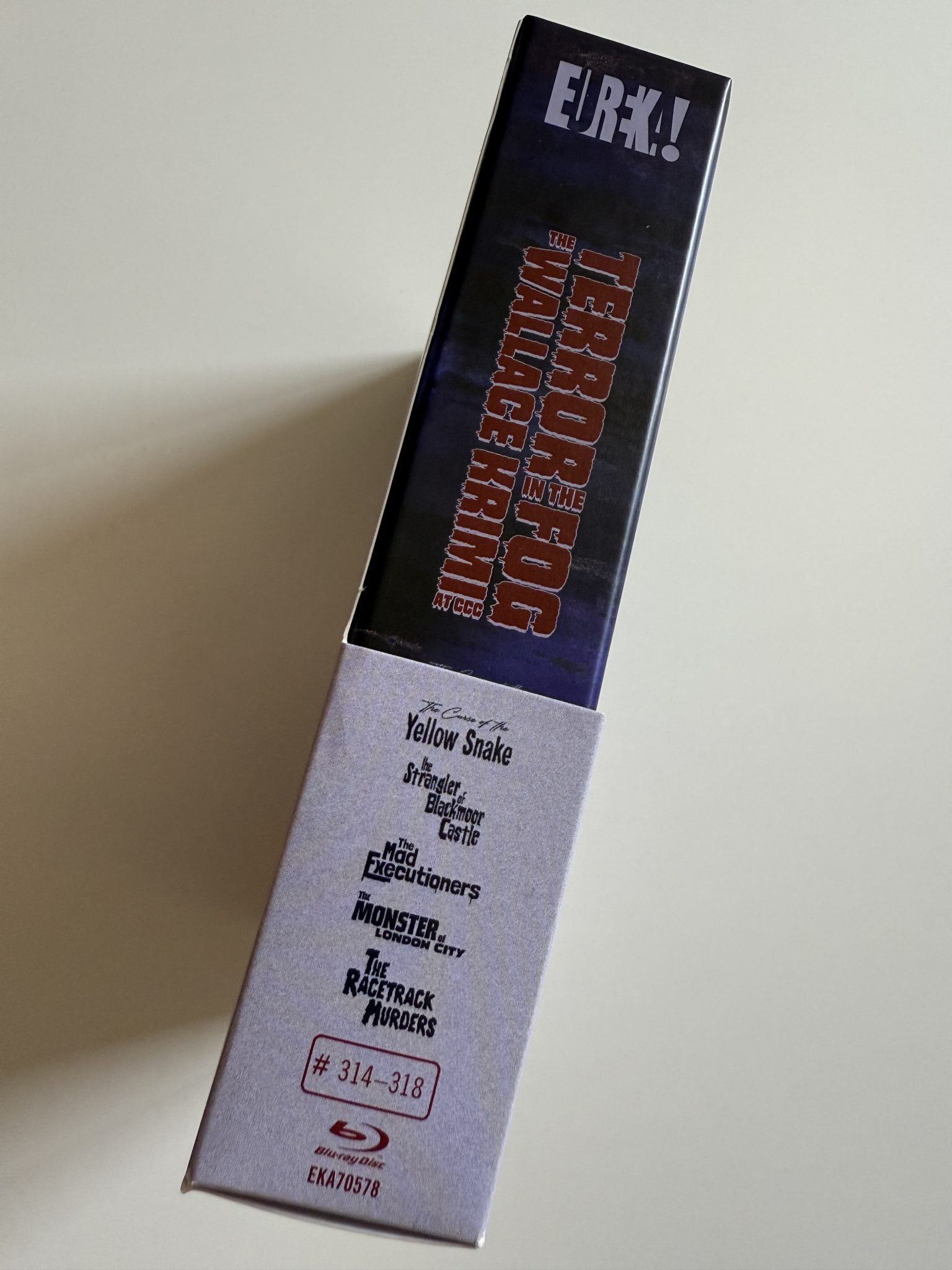 Blu-ray box spine