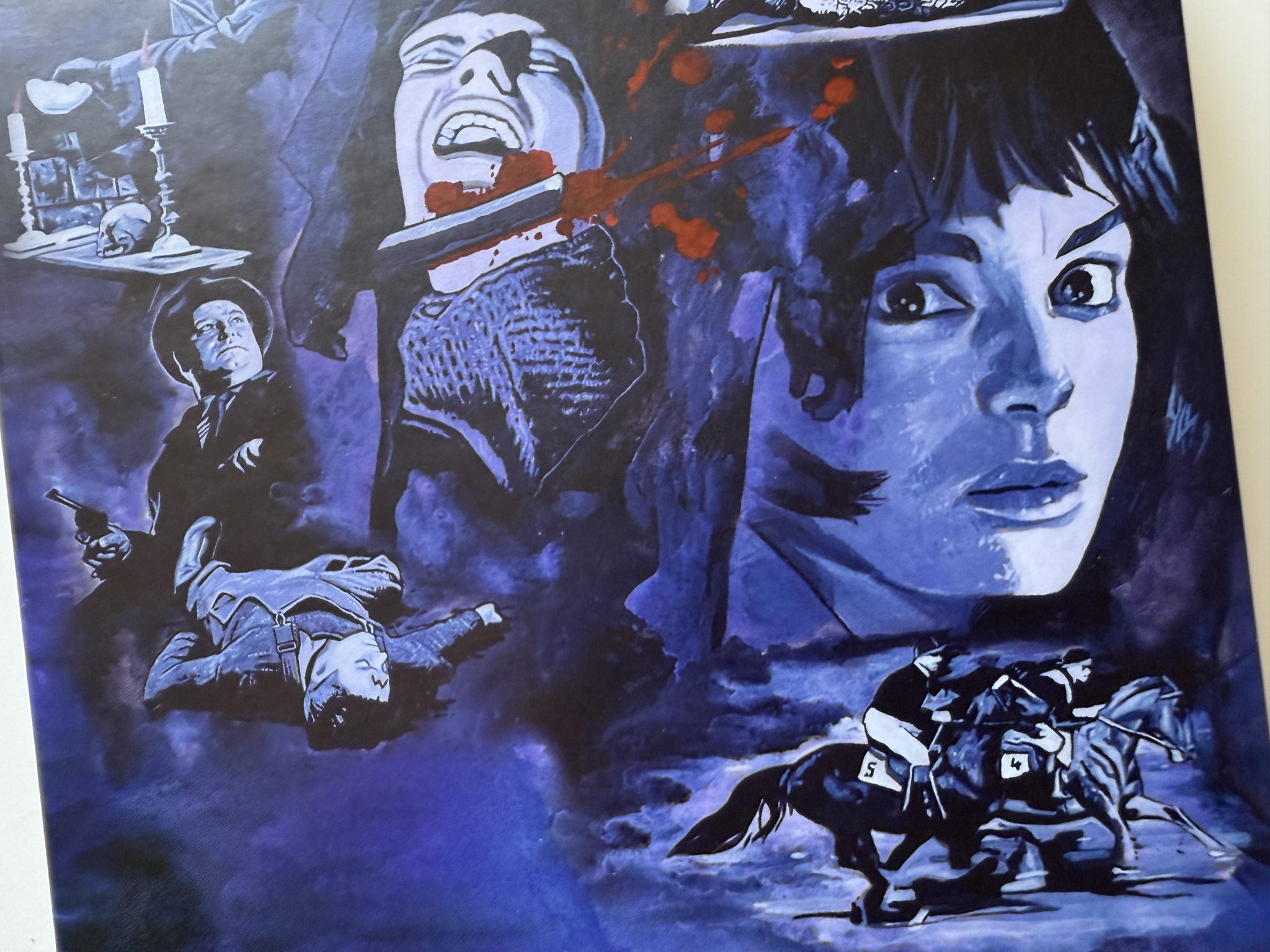 Blu-ray box cover detail bottom