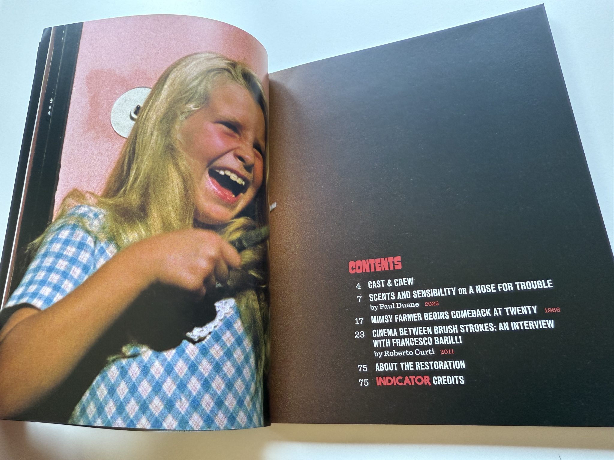 The Perfume of the Lady in Black 4k - Book inner pages 2