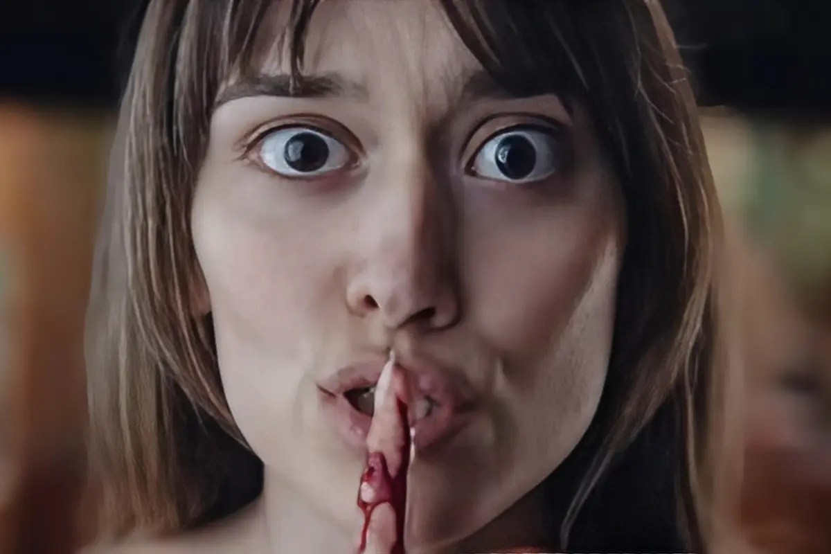 Un espectro en Keeper, dirigida por Osgood Perkins