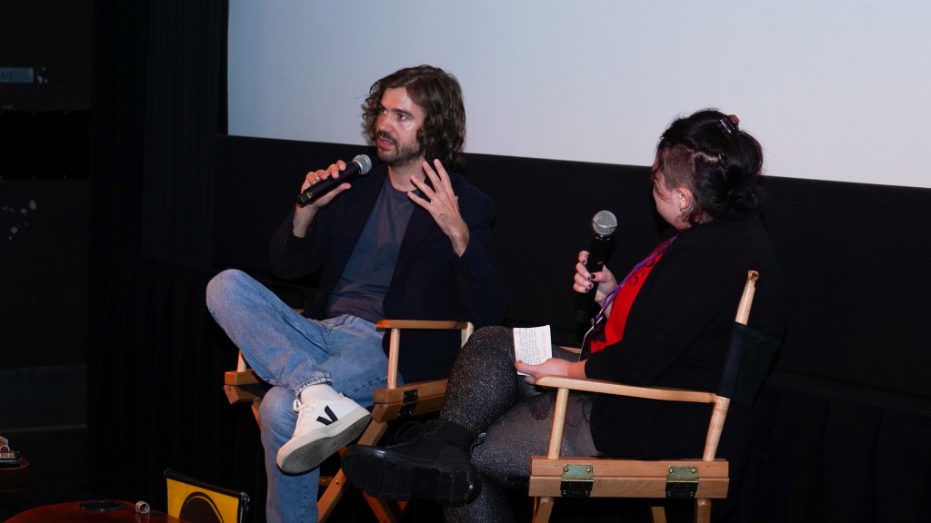 Alberto Sedano, en una charla sobre su documental